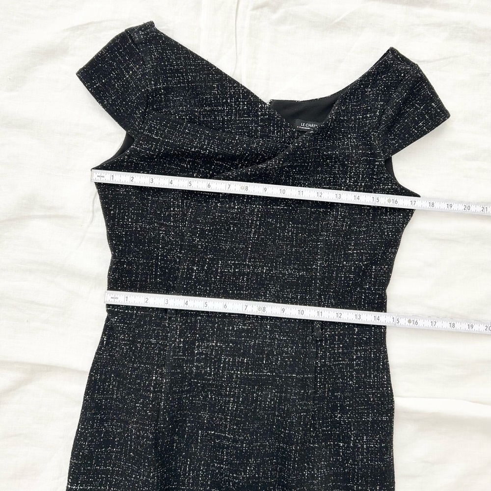 Le Chateau Asymmetrical Neckline Elegant Black Dress - Picture 7 of 14